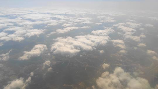 江西上饶飞机窗外云景陆地风光