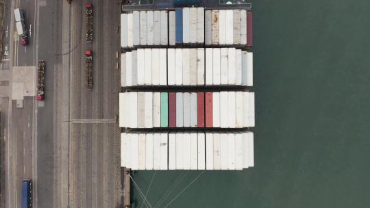 国际贸易 港口 集装箱
