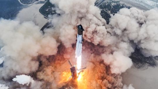 马斯克SpaceX火箭发射多视角合集