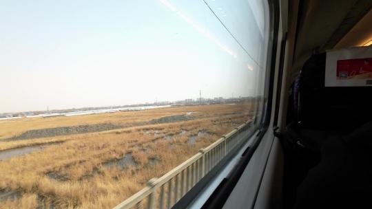 【铁路】高铁车窗外 高速通过湿地视频素材模板下载