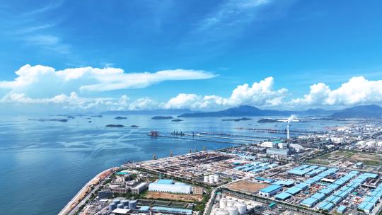 航拍广东惠州大亚湾石化工业环保工厂海景视频素材模板下载