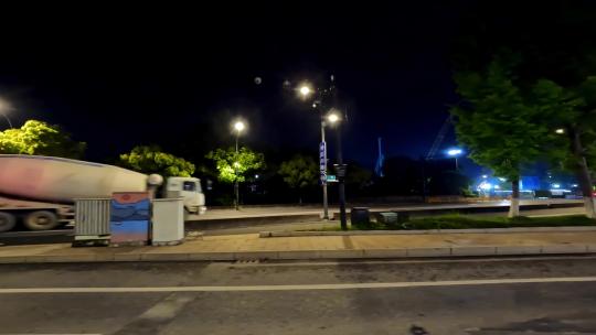 夜晚杭州市虎跑路车右行车空镜视频素材模板下载
