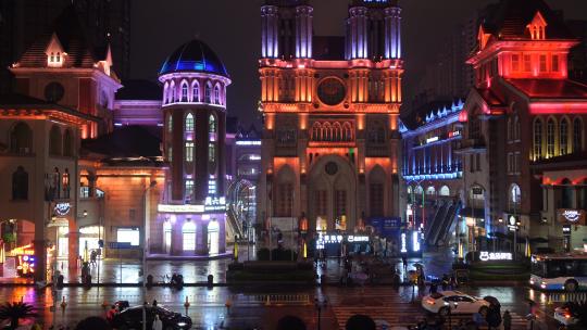 武汉城市光谷步行街欧式建筑群夜景街景视频素材模板下载