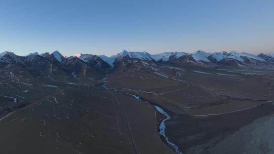 西藏四川雪山航拍空镜