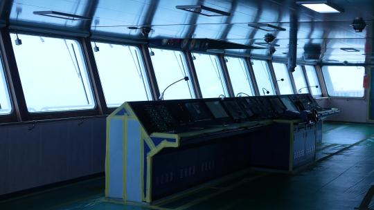 货轮  船机控制面板 雷达视频素材模板下载