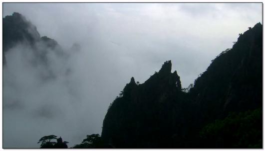 极景山峰自然风景实拍视频