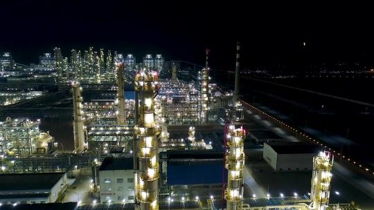 航拍宁夏神华宁煤集团厂区夜景12视频素材模板下载