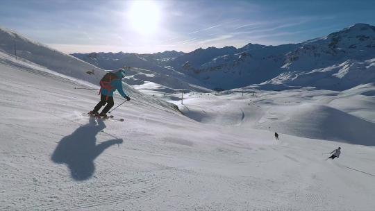 滑雪练习极限运动娱乐视频素材模板下载