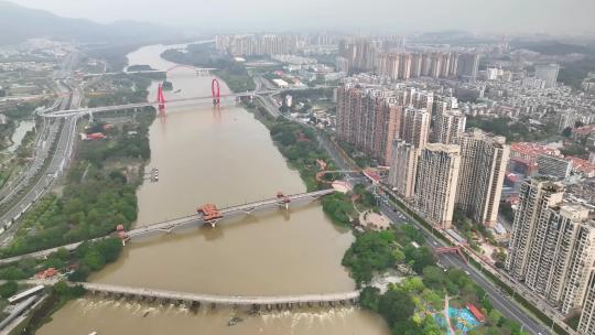 航拍福建漳州九龙江四桥城市风光