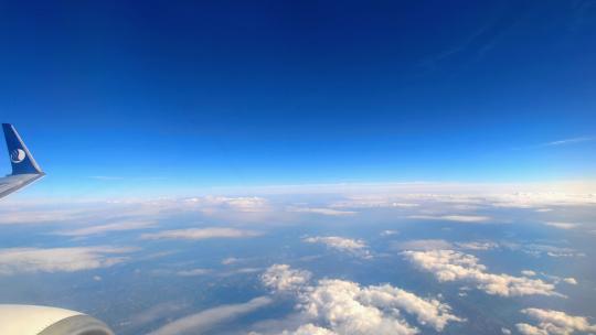 湖北恩施飞机窗外的云海风光视频素材模板下载