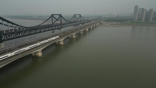 杭州彭埠大桥高铁火车过钱塘江视频素材模板下载