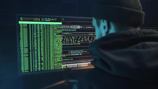 黑客在攻击网络入侵服务器远程控制计算机