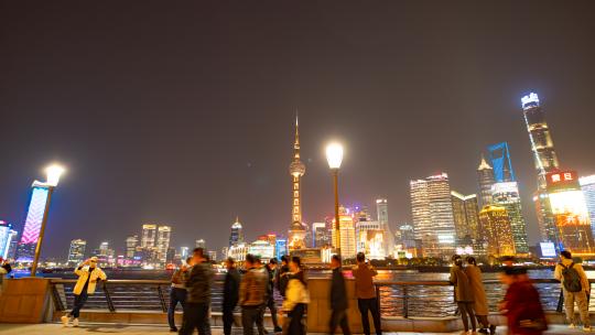 上海外滩东方明珠日转夜大范围延时