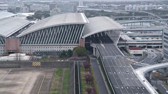 上海浦东国际机场周边马路延时摄影
