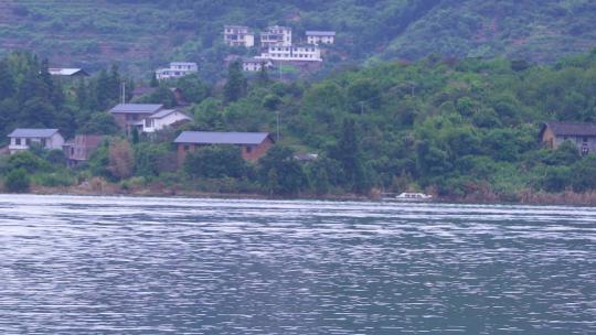 游客东江湖景区水上运动体验3