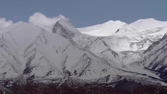 玉珠峰雪山冰川