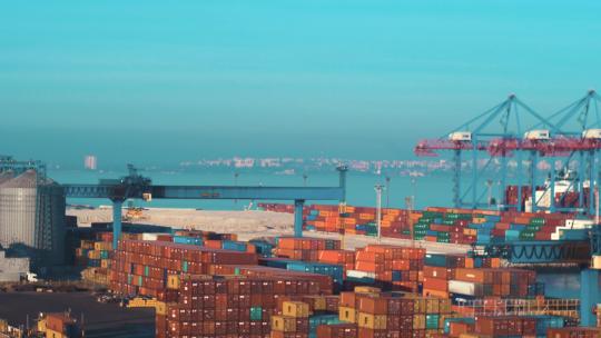集装箱货轮码头海港港口视频素材模板下载