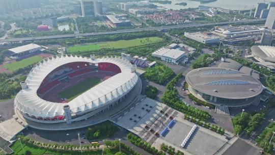 武汉体育中心中景环绕镜头