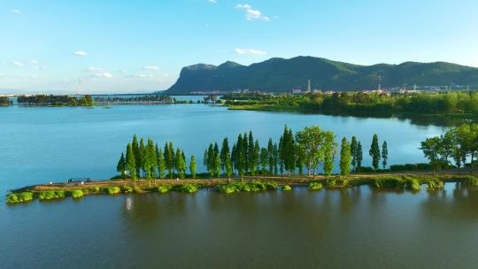 航拍昆明西山滇池