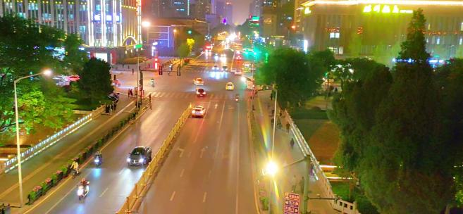 4k城市道路交通夜视频素材 (1)