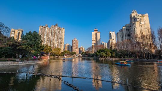 6K超清上海杨浦和平公园湖景白转黑延时摄影视频素材模板下载