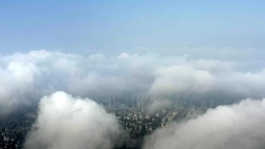 珠海地标建筑上空的云世界二