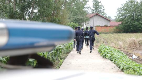 模拟警察抓捕坏人公安素材公安抓捕情景演绎