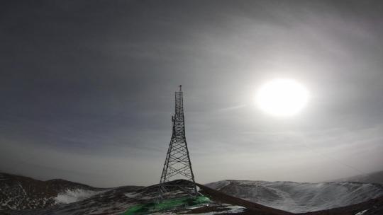 4K5200米雪山顶输电铁塔组立大延时1机位22