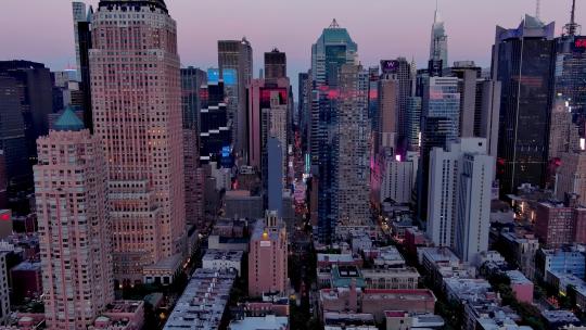 城市航拍纽约时代广场摩天大楼汽车交通