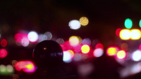 夜晚的街头霓虹闪烁视频素材模板下载