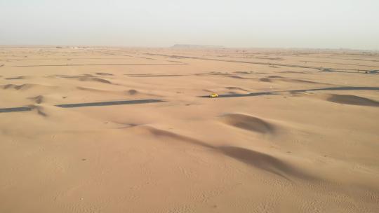 沙漠公路塔克拉玛干沙漠高速视频素材模板下载