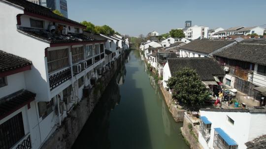 苏州市七里山塘古建筑水乡河流风光