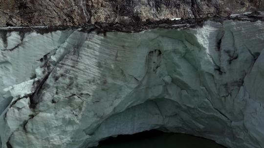 山谷的大冰川视频素材模板下载