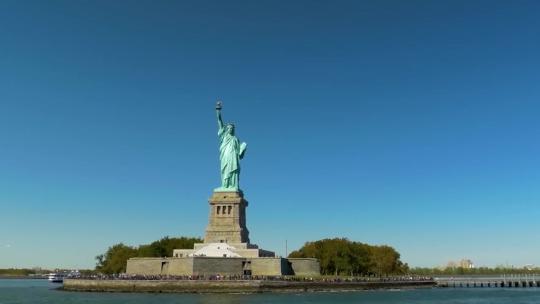 自由女神像美国标志火炬青铜像纽约