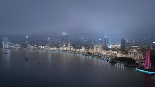 航拍上海黄浦江沿岸外滩地标建筑群夜景