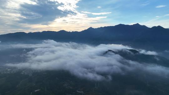 高空航拍浙江丽水户外山谷天空云海自然风景