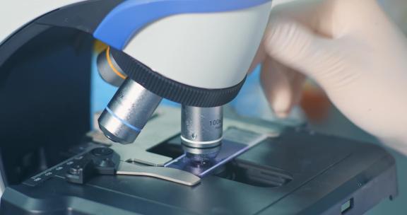 医院实验室显微镜化验