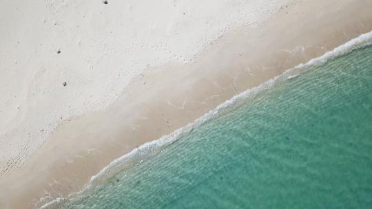 航拍珠海庙湾岛浪花唯美自然风景空景视频素材模板下载