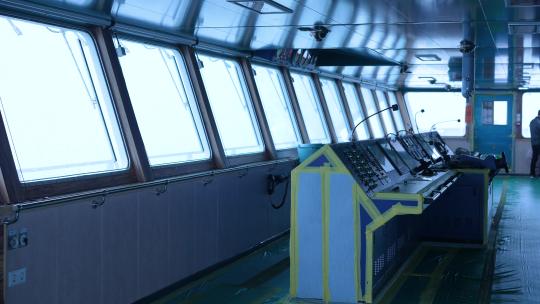 航运业 航海 远洋  现代化驾驶舱