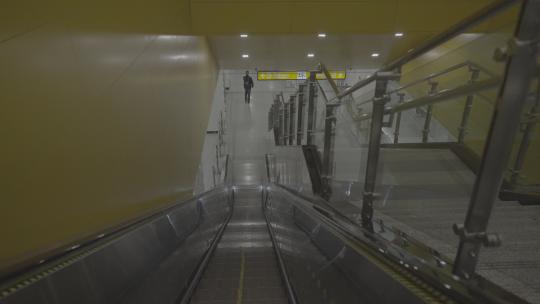 重庆地铁轻轨场景视频素材模板下载