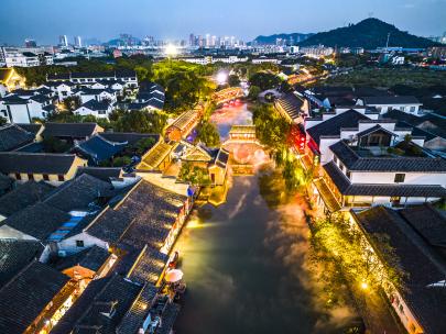 江南古镇夜景