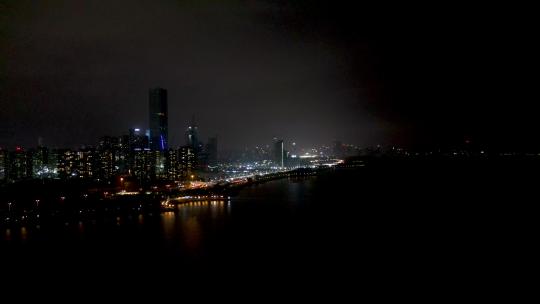 深圳湾夜景航拍探照灯