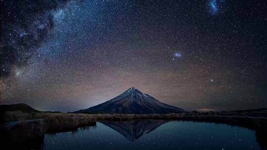 新西兰北欧雪山星空航拍延时LoisHong
