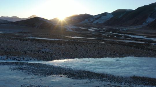 航拍青海西宁高原山脉日出冰河视频素材模板下载