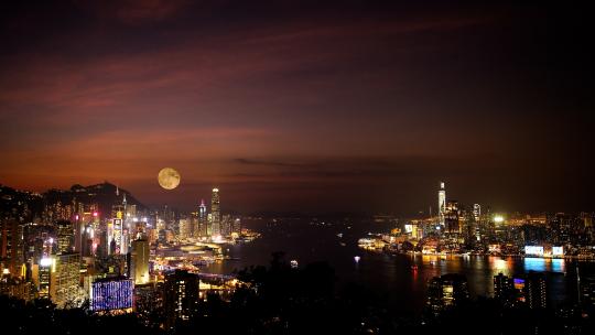 香港夜景合集城市中秋月亮延时太平山上赏月