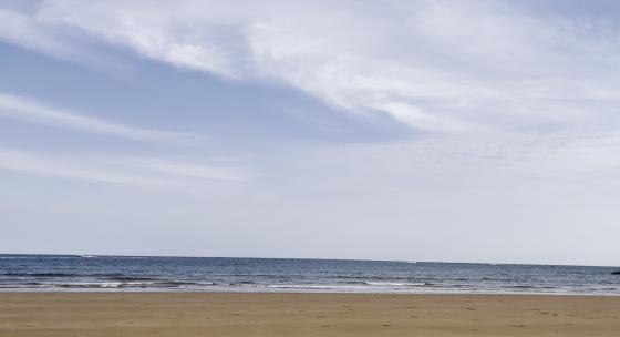 沙滩，海浪，天空高清在线视频素材下载