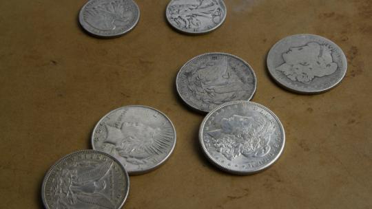 美国古董硬币的旋转库存镜头-MONEY 0054