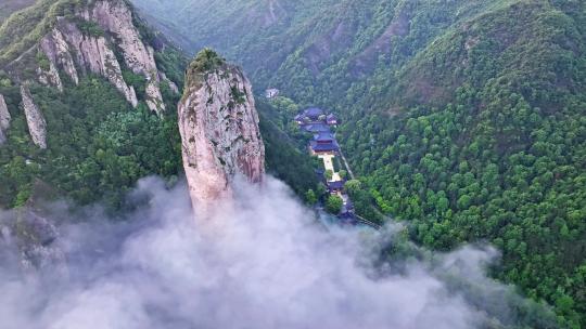 丽水缙云仙都风景区鼎湖峰日出云海航拍