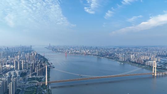 航拍武汉长江江景桥梁城市建筑群视频素材模板下载