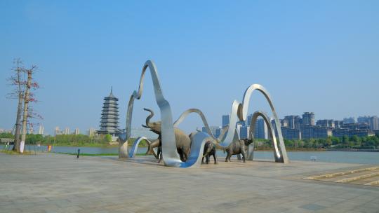 南宁五象湖公园五象雕塑 广场雕塑视频素材模板下载